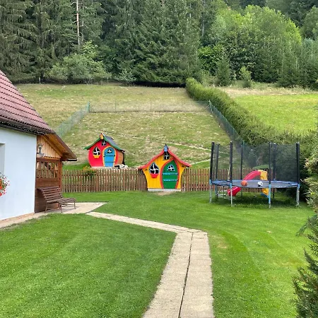 Ve Dvore Velké Karlovice
